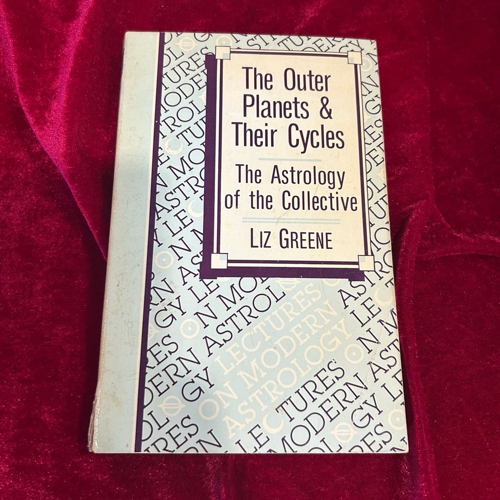 VINTAGE RARE ORIGINAL 1983 LIZ GREENE ASTROLOGY BOOK PSYCHOLOGY OUTER PLANETS